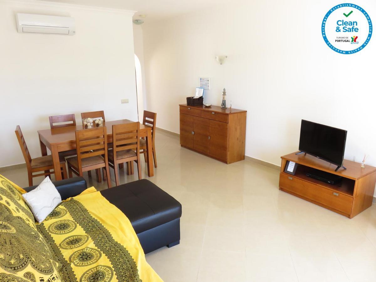 Apartamento T1 Com Vista Mar Perto Da Praia N.ª Sra. Da Rocha Porches  Exterior photo