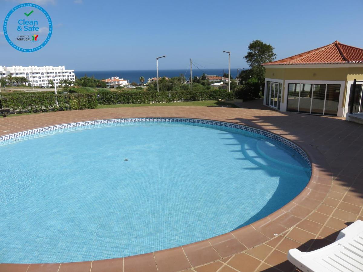 Apartamento T1 Com Vista Mar Perto Da Praia N.ª Sra. Da Rocha Porches  Exterior photo